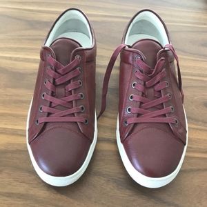 Toecap Maroon Leather Sneakers